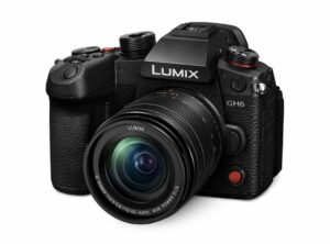 Бездзеркальний фотоапарат Panasonic Lumix DC-GH6 kit 12-60mm f/3.5-5.6 (DC-GH6MEE)