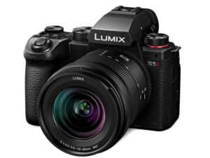 Бездзеркальний фотоапарат Panasonic Lumix S DC-S5 II kit S (20-60mm) (DC-S5M2KEE)