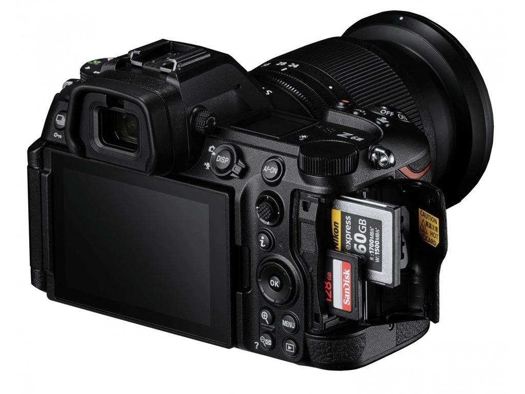 Бездзеркальний фотоапарат Nikon Z6 III (VOA130AE) - Зображення 3
