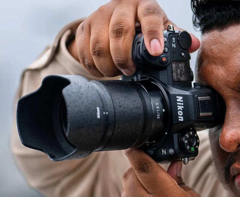 Цифрова камера Nikon Z6 III kit Z 24-200mm f/4-6,3 VR (VOA130K003) - Зображення 5