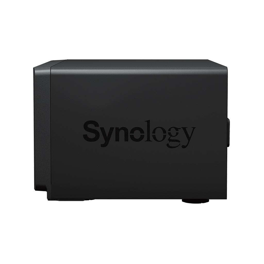 Мережевий накопичувач Synology DS1823xs+ - Зображення 3