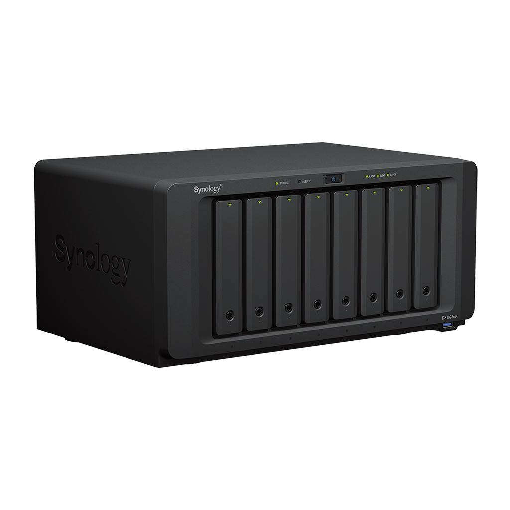 Мережевий накопичувач Synology DS1823xs+ - Зображення 6