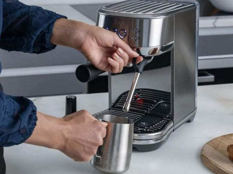 Ріжкова кавоварка еспресо Sage SES500BST - Зображення 2