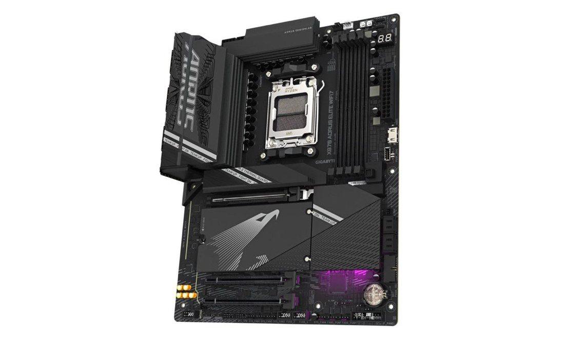 Материнська плата GIGABYTE X870 AORUS ELITE WIFI7 - Зображення 3