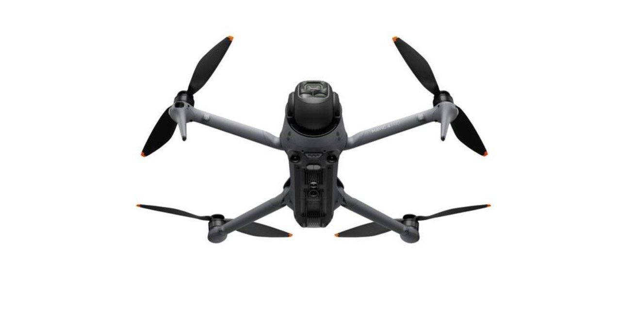 Квадрокоптер DJI Mavic 4 Pro Creator Combo RC Pro 2 (CP.MA.00000847.01) - Зображення 4