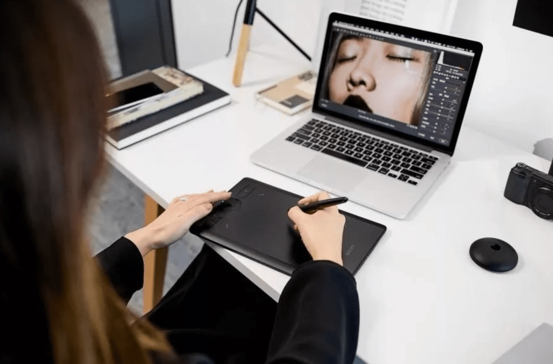 Графічний планшет Wacom Intuos Pro M (PTH-660) - Зображення 7